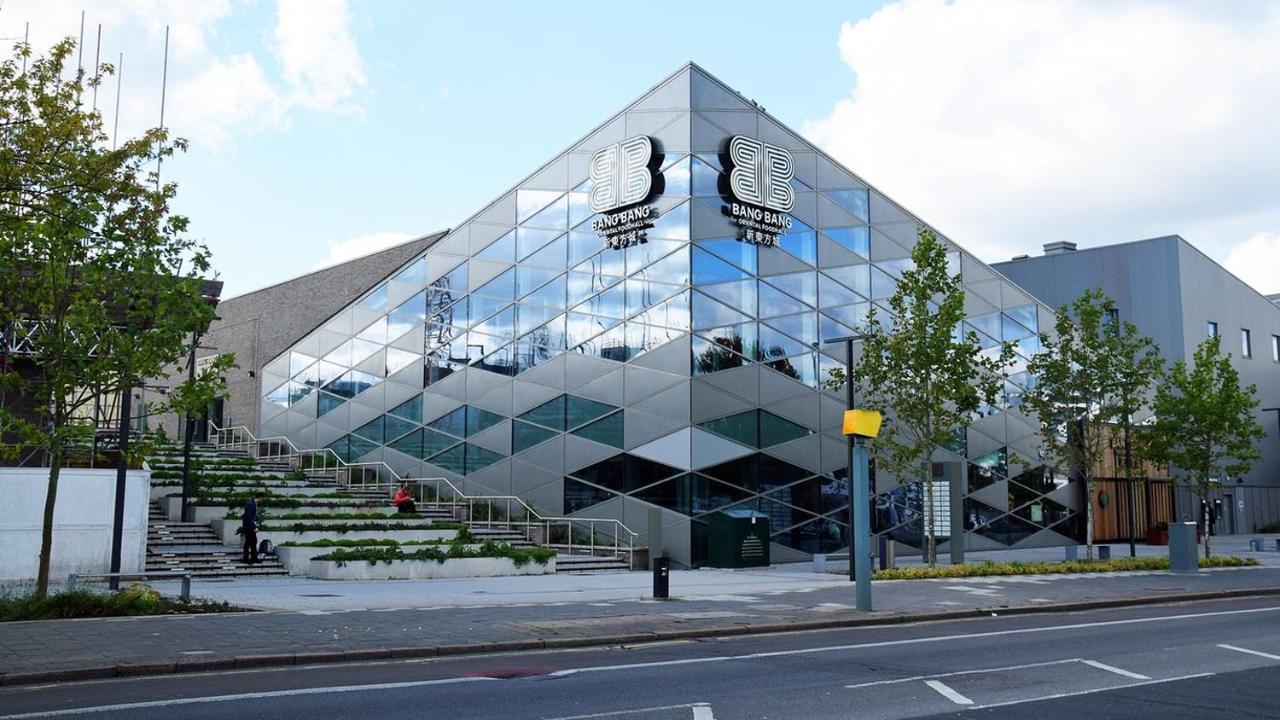 Modern Huge Double Room With Private Bathroom In Colindale Edgware Екстериор снимка